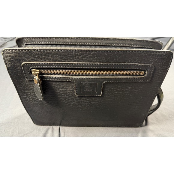 Burberry Handbags - Burberrys Black Leather Clutch Bag Wristlet Pouch Zippered Front‎ Pocket Vintage